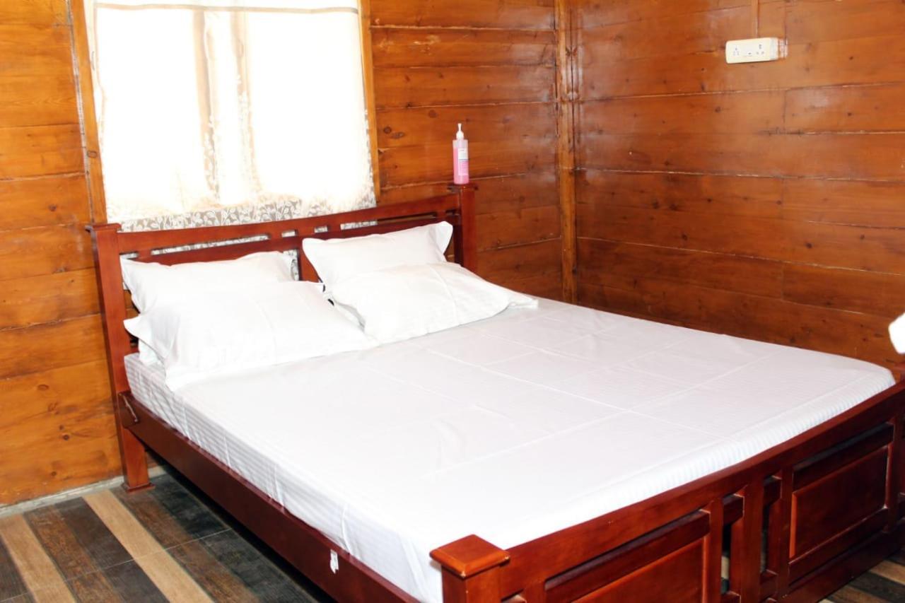 Vicky Wood House Villa Ooty Exterior photo