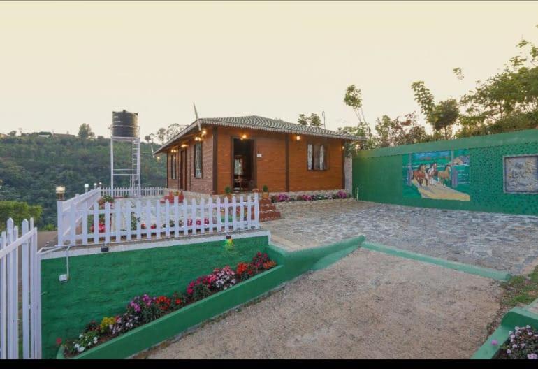 Vicky Wood House Villa Ooty Exterior photo